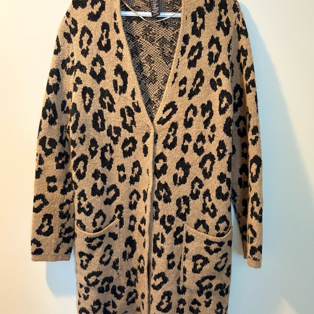 Olsen Cora Relaxed Fit Leopard Print Longline Cardigan – Size L / 14